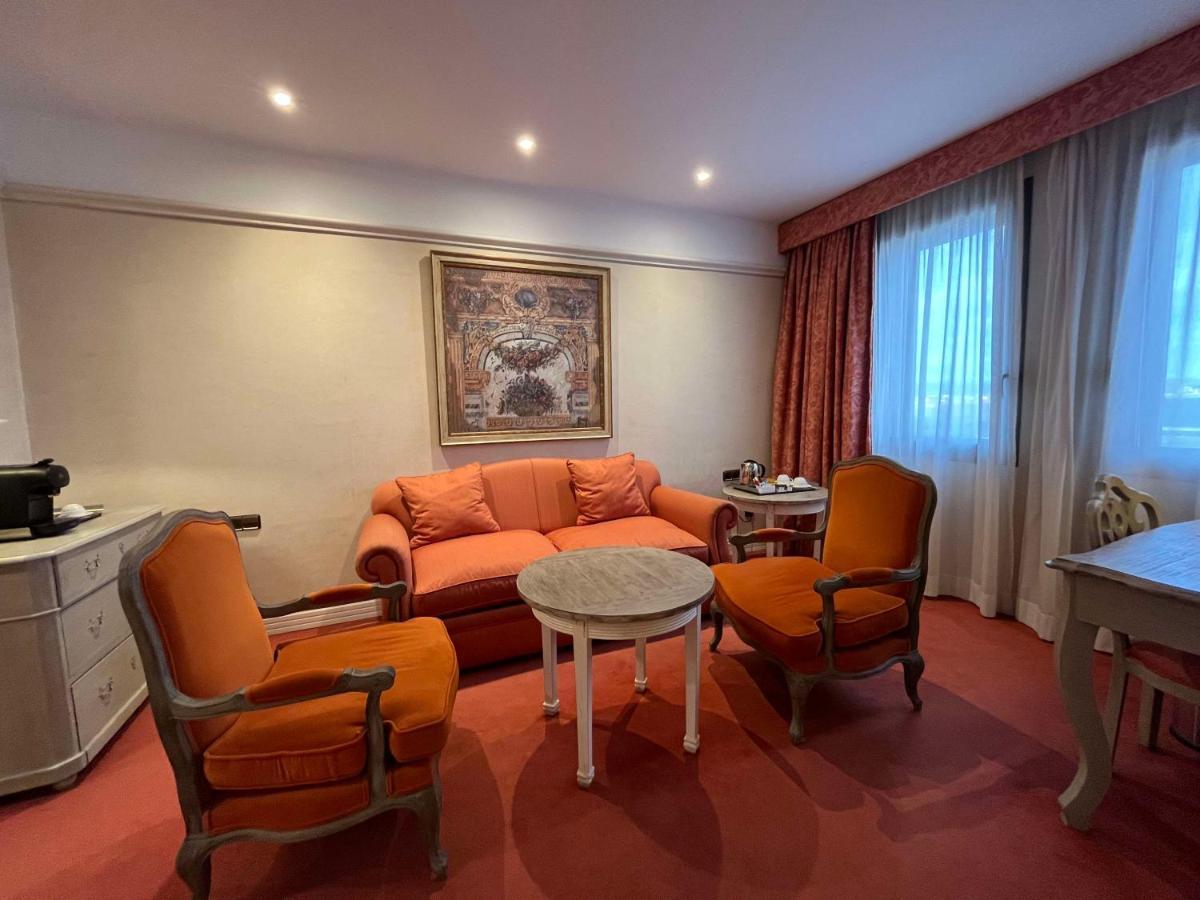 Best Western Premier Cmc Girona Exterior photo