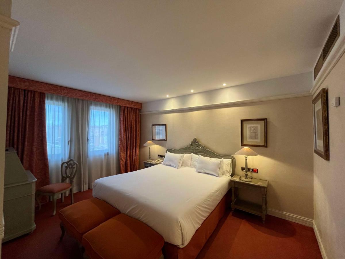 Best Western Premier Cmc Girona Exterior photo