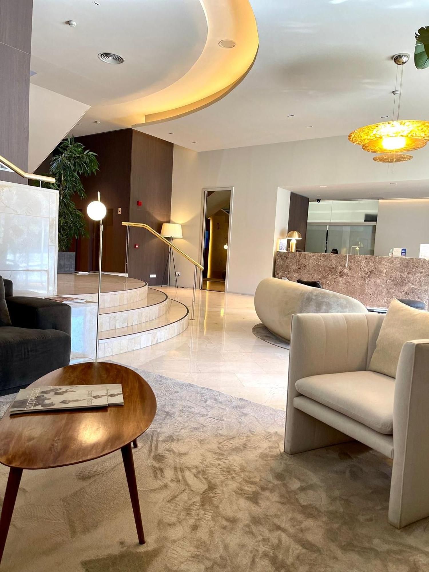 Best Western Premier Cmc Girona Exterior photo