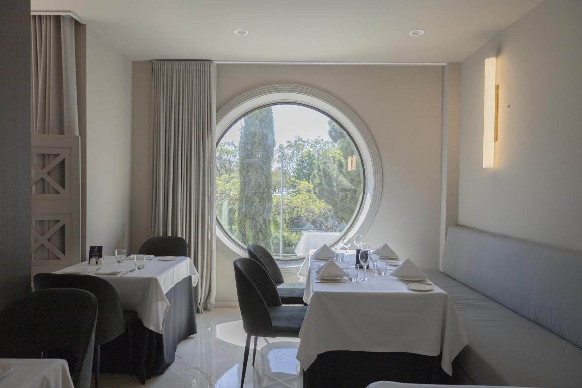 Best Western Premier Cmc Girona Exterior photo